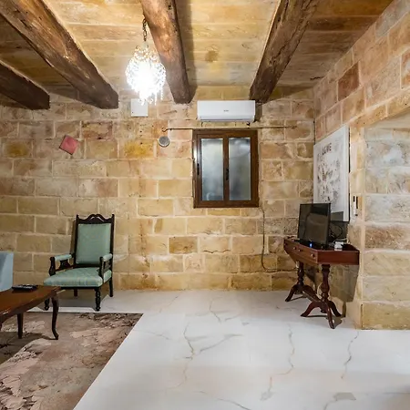 Thor's Space Appartamento La Valletta
