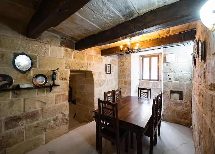 Apartman Thor's Space By Vallettastay *