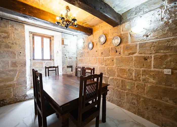 Thor's Space By Vallettastay * Valletta