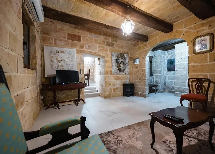 Thor's Space By Vallettastay *